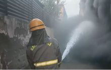 सूरजपुर में फायर विभाग के 35 वाहनों ने 9 घंटे में पाया केमिकल फैक्ट्री में लगी आग पर काबू