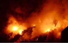 दिल्ली में आधी रात को घर में आग लगी से मची चीख-पुकार, महिला की जलकर मौत; पति और 2 बेटे अस्पताल में भर्ती