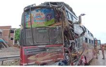 अयोध्या: लखनऊ अयोध्या राष्ट्रीय राजमार्ग पर ट्रक व बस की भीषण टक्कर, हादसे में दो की मौत, नौ घायल