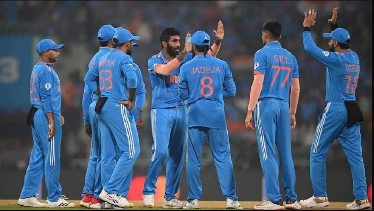 20 साल का इंतजार हुआ खत्म, भारत ने अंग्रेजों से वसूला 'लगान'; 100 रन से मात देकर वर्ल्ड कप से किया बाहर