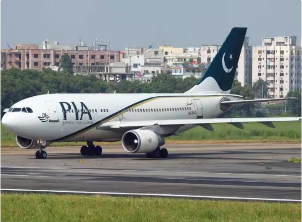 बंदी की कगार पर पहुंचा पाकिस्तान इंटरनेशनल एयरलाइंस, 11 दिनों में 500 से ज्यादा उड़ानें रद्द