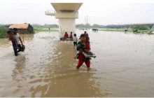 भारी बारिश से दक्षिण तमिलनाडु में फिर त्राहि-त्राहि, बाढ़ का पानी नदियों की तरह हर तरफ उफन रहाचार जिलों में रेड अलर्ट