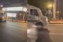 यमुना एक्सप्रेसवे पर चलती बाइक बनी आग का गोला, कूदकर ड्राइवर ने बचाई जान