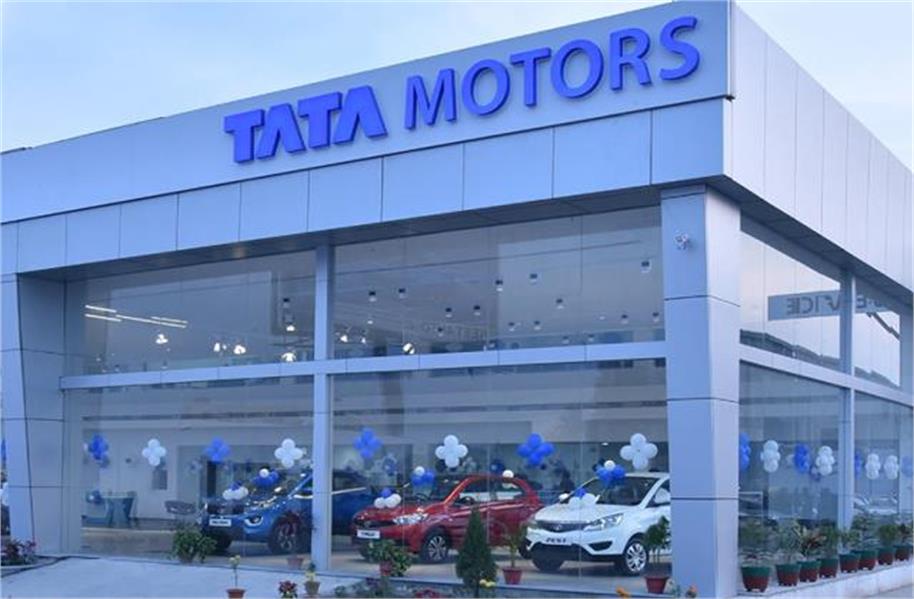 Maruti Suzuki को पछाड़ Tata Motors बनी देश की सबसे बड़ी ऑटो कंपनी, मार्केटकैप 3.14 लाख करोड़ पहुंचा