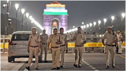 नए साल के हुड़दंग पर दिल्ली पुलिस का सख्त एक्शन, 496 ड्राइवर्स पर केस दर्ज, 347 के लाइसेंस हुए जब्त