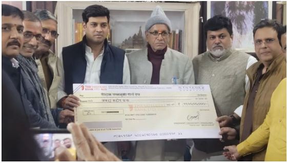 राम मंदिर के लिए सीएम एकनाथ शिंदे ने खोला खजाना! दान में दिए 11 करोड़ रुपए