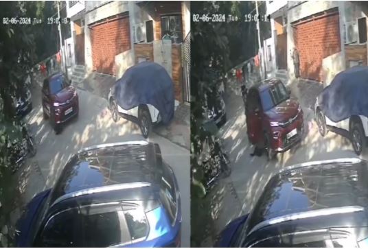 Delhi Crime: कार चालक ने ढाई साल के बच्चे को कुचला, CCTV में कैद पूरी घटना