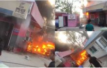 ग्रेटर नोएडा के कासना थाने में लगी भीषण आग, 100 से ज्यादा वाहन जलकर खाक