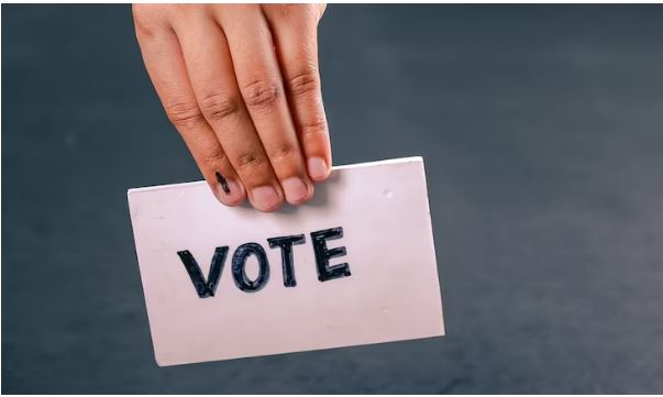 नोएडा में कल वोटिंग, जानें क्या खुला रहेगा और क्या बंद